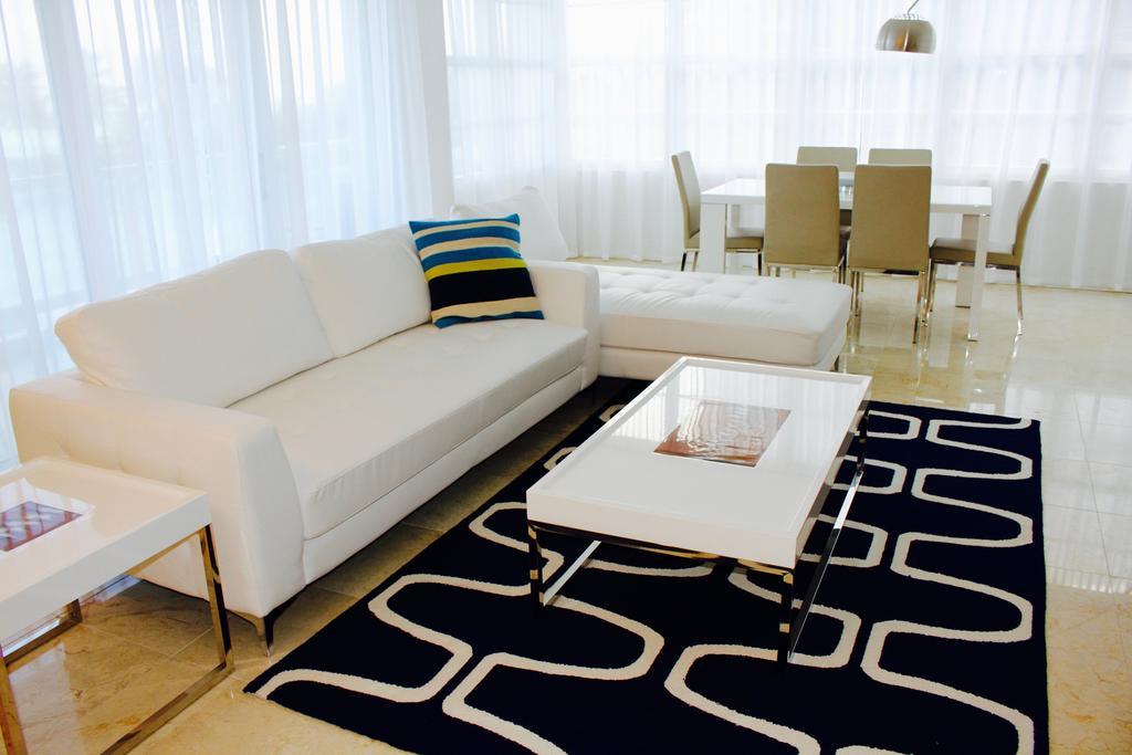 Ocean Beach Apartments マイアミビーチ エクステリア 写真