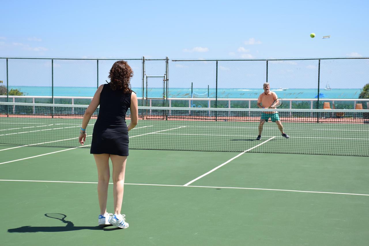 Ocean Beach Apartments マイアミビーチ エクステリア 写真