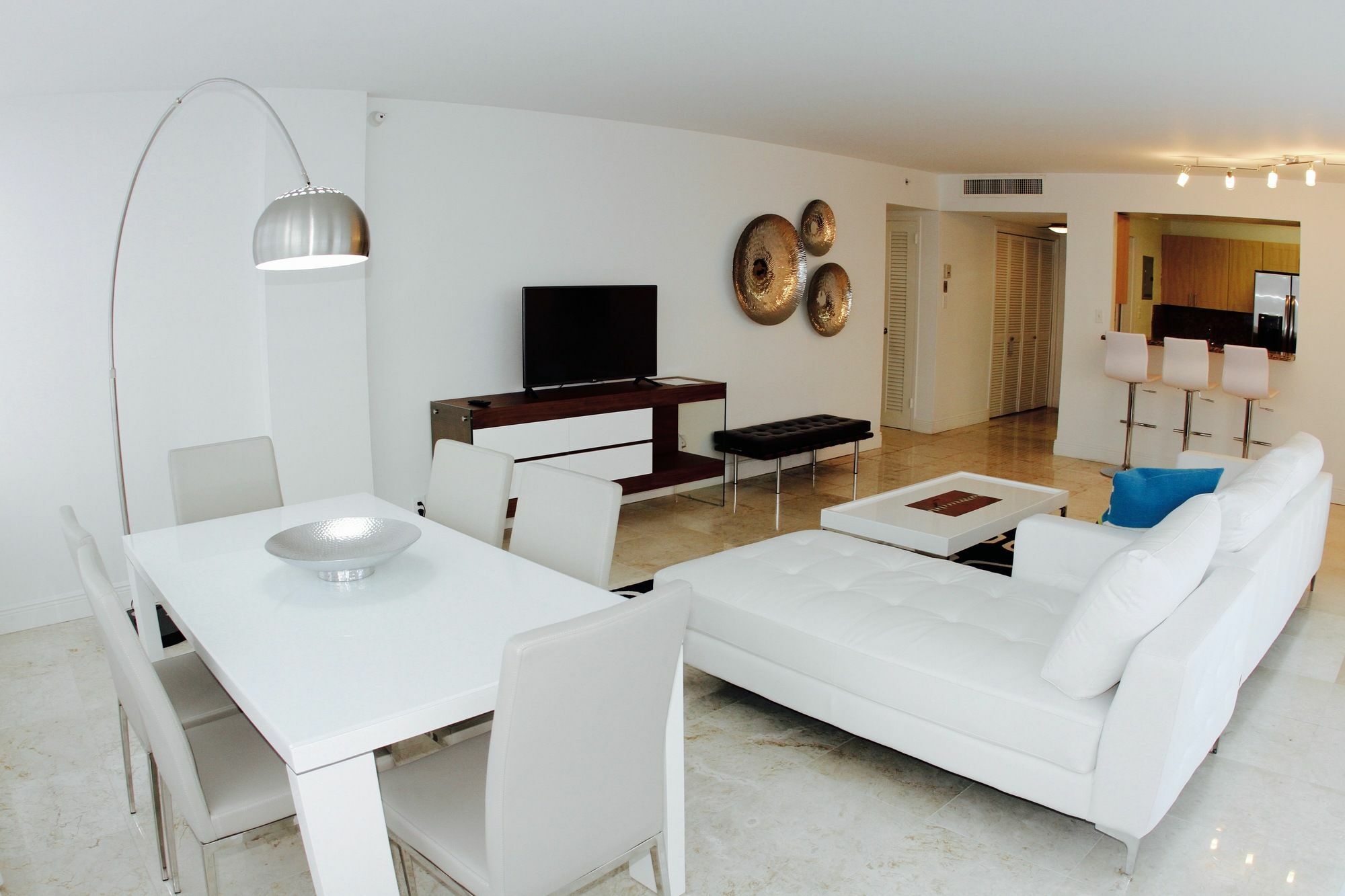 Ocean Beach Apartments マイアミビーチ エクステリア 写真
