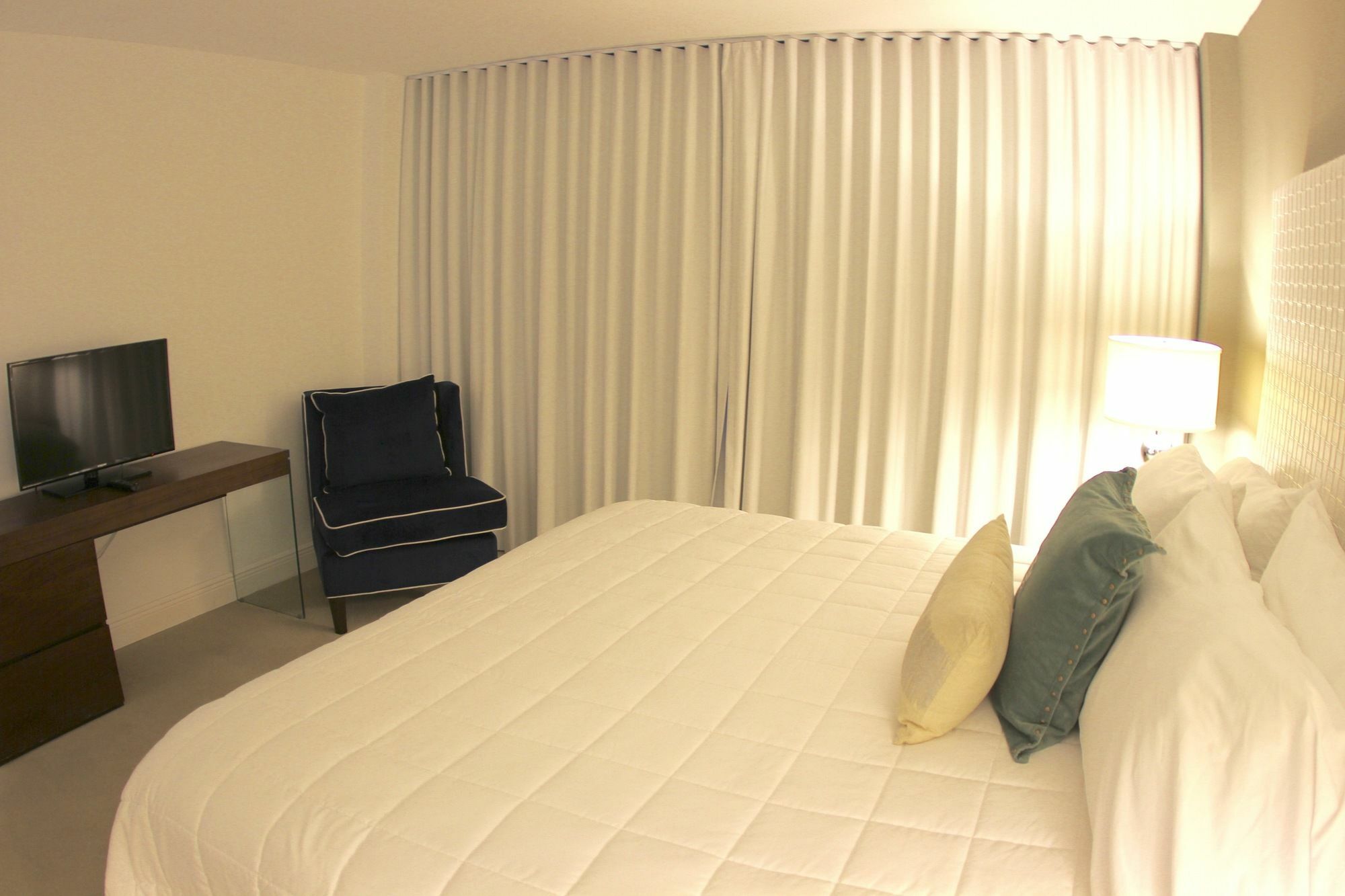 Ocean Beach Apartments マイアミビーチ エクステリア 写真
